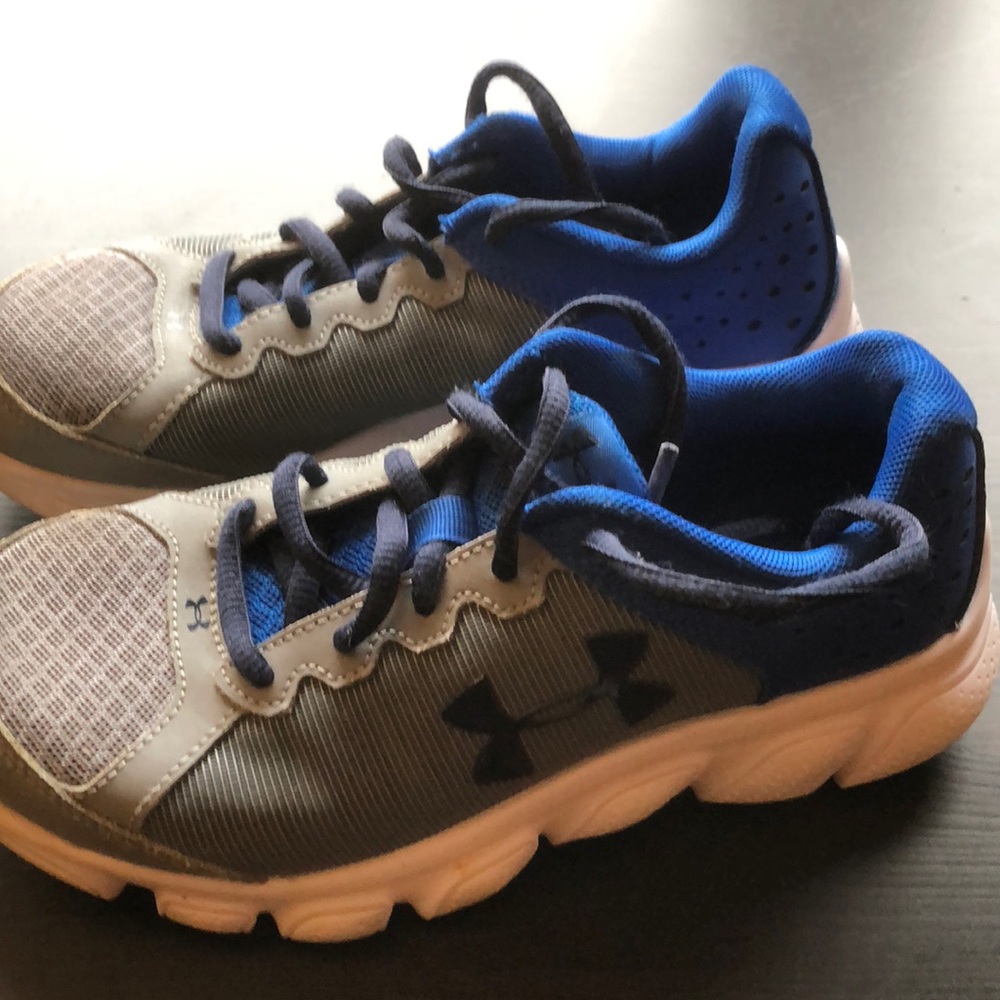 Under Amour boys sneakers